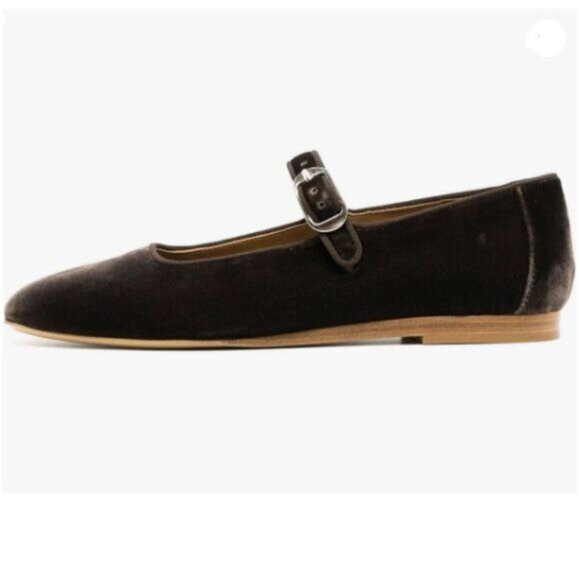 Chic Black Velvet Mary Jane Flats - Picture 1 of 8